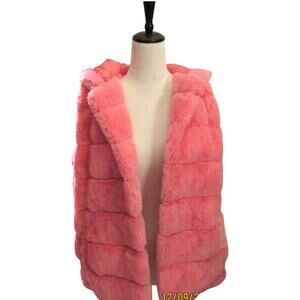 Hot pink hooded vest in ultra-soft faux fur — size small. Cozy meets glam!